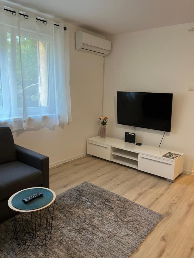 Apartment Vbk Osijek Exterior foto